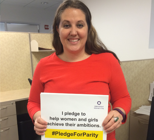Lindsay making a #PledgeForParity